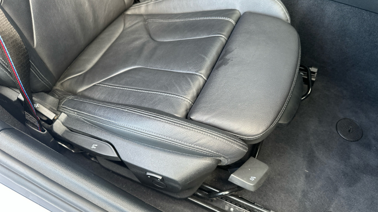 BMW Z4 sDrive 20i M Sport 2dr Auto Petrol Roadster